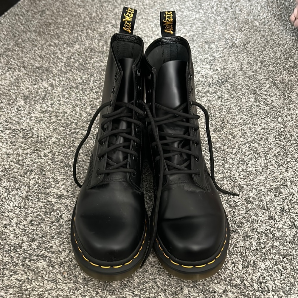 Dr.Martens BRAND NEW NEVER WORN black combat boots